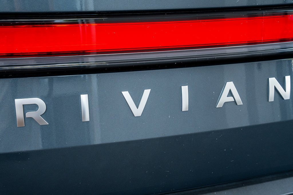 Used 2022 Rivian R1T Launch Edition image 29