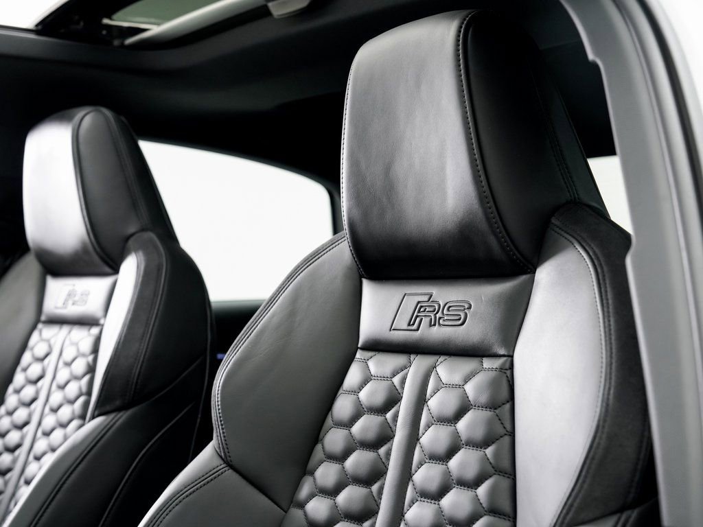 Used 2024 Audi RS 3 w/ RS Technology Package image 10