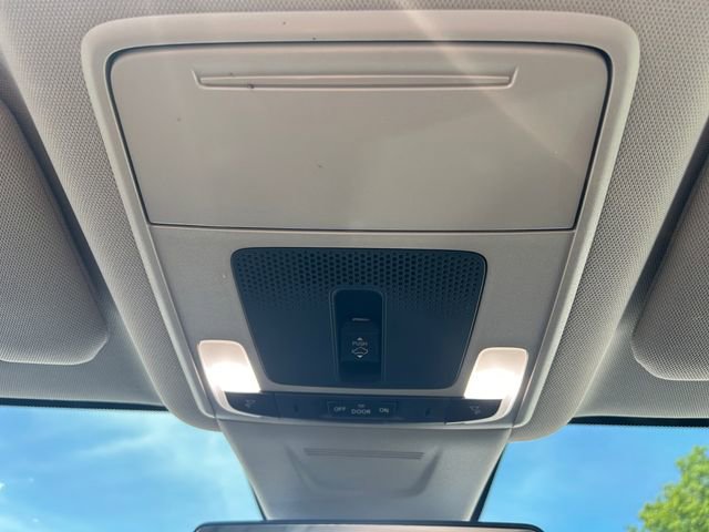 Used 2024 Honda CR-V EX-L image 30