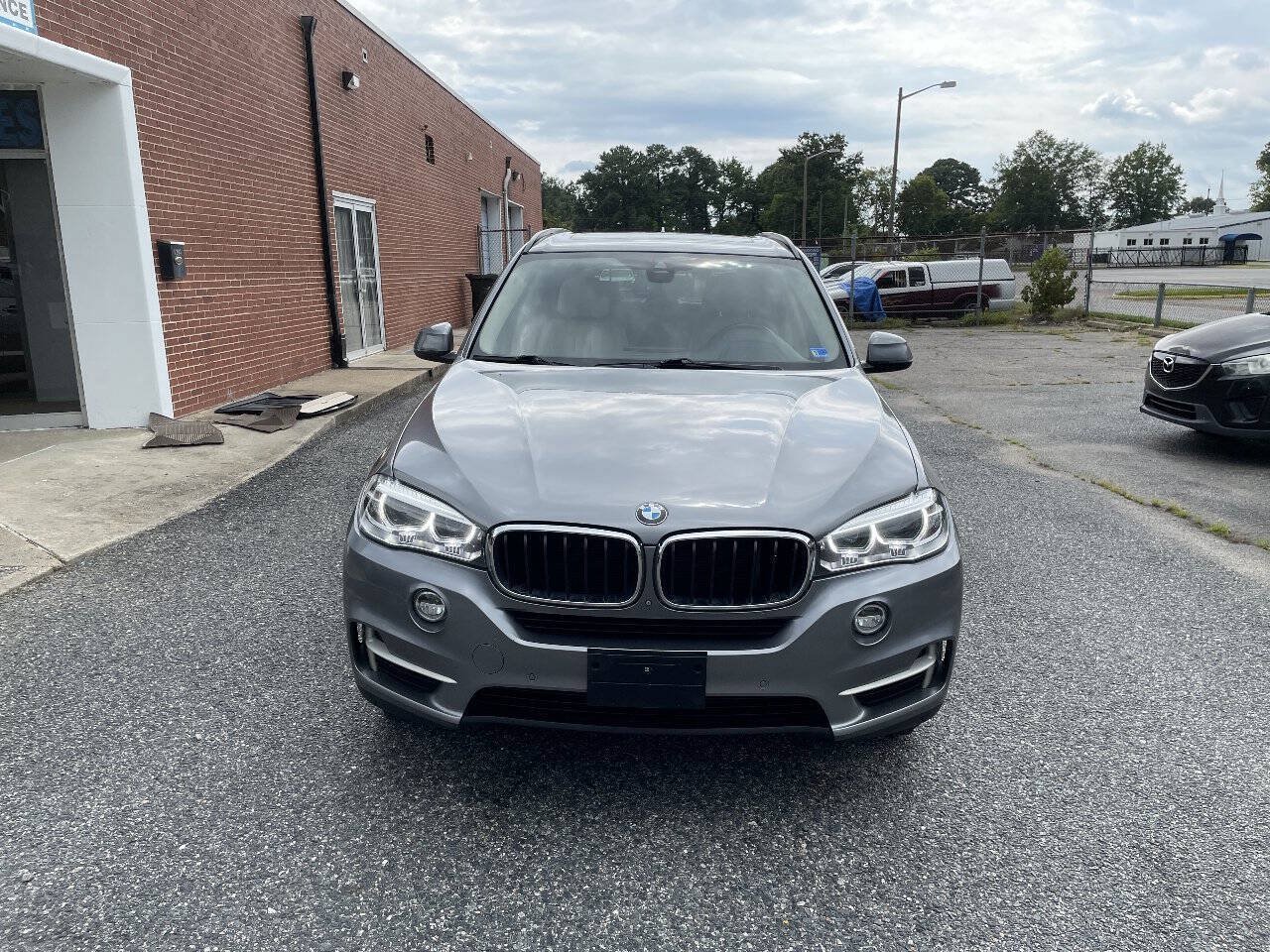 Used 2015 BMW X5 xDrive35i AWD/4WD image 1