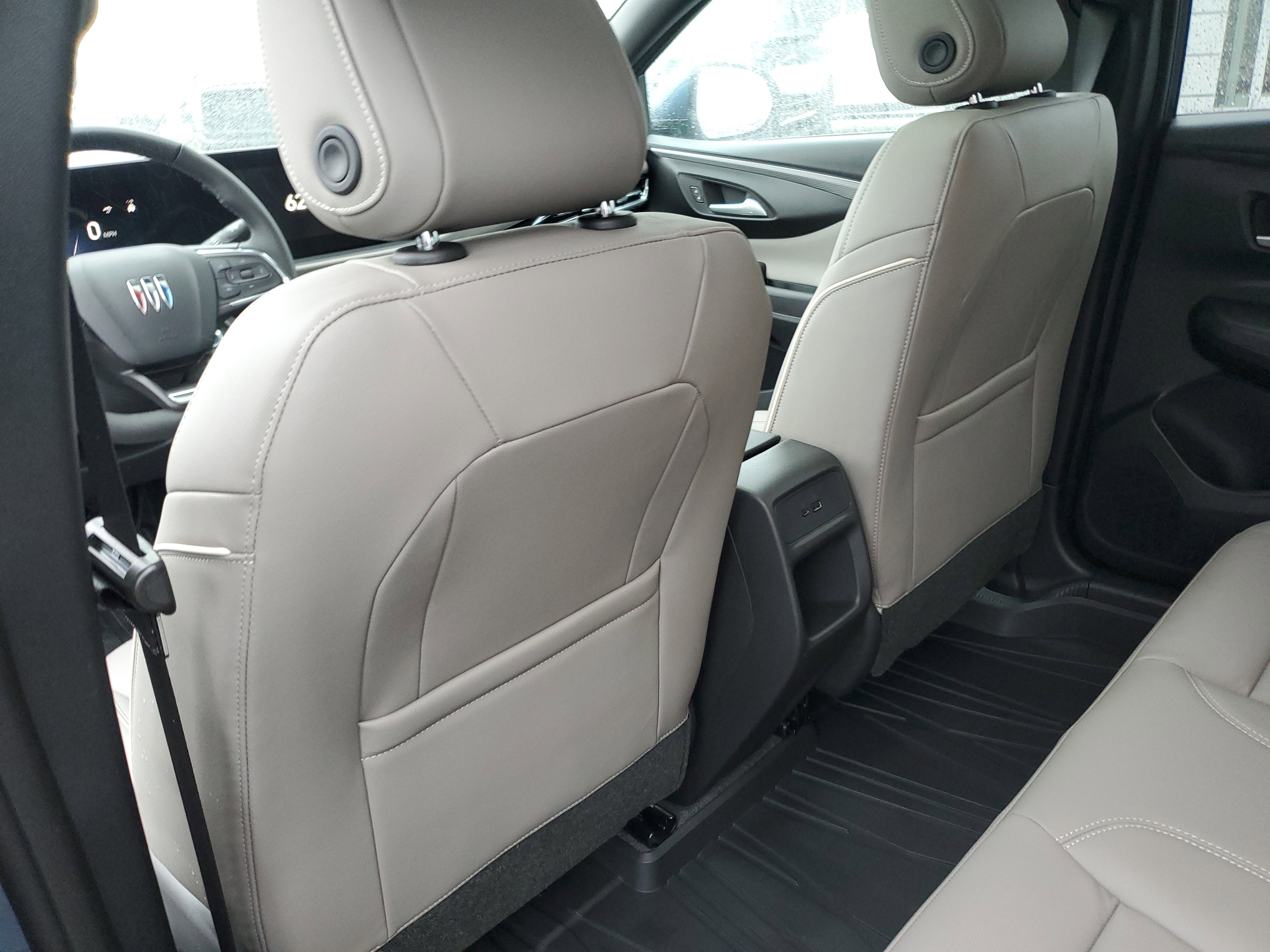 New 2026 Buick Envista Avenir image 32