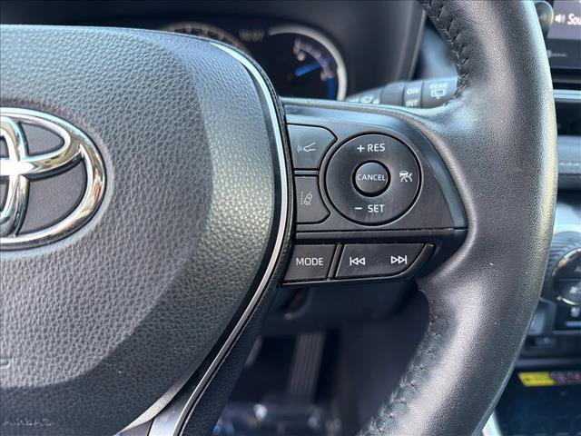 Used 2022 Toyota RAV4 Limited image 15