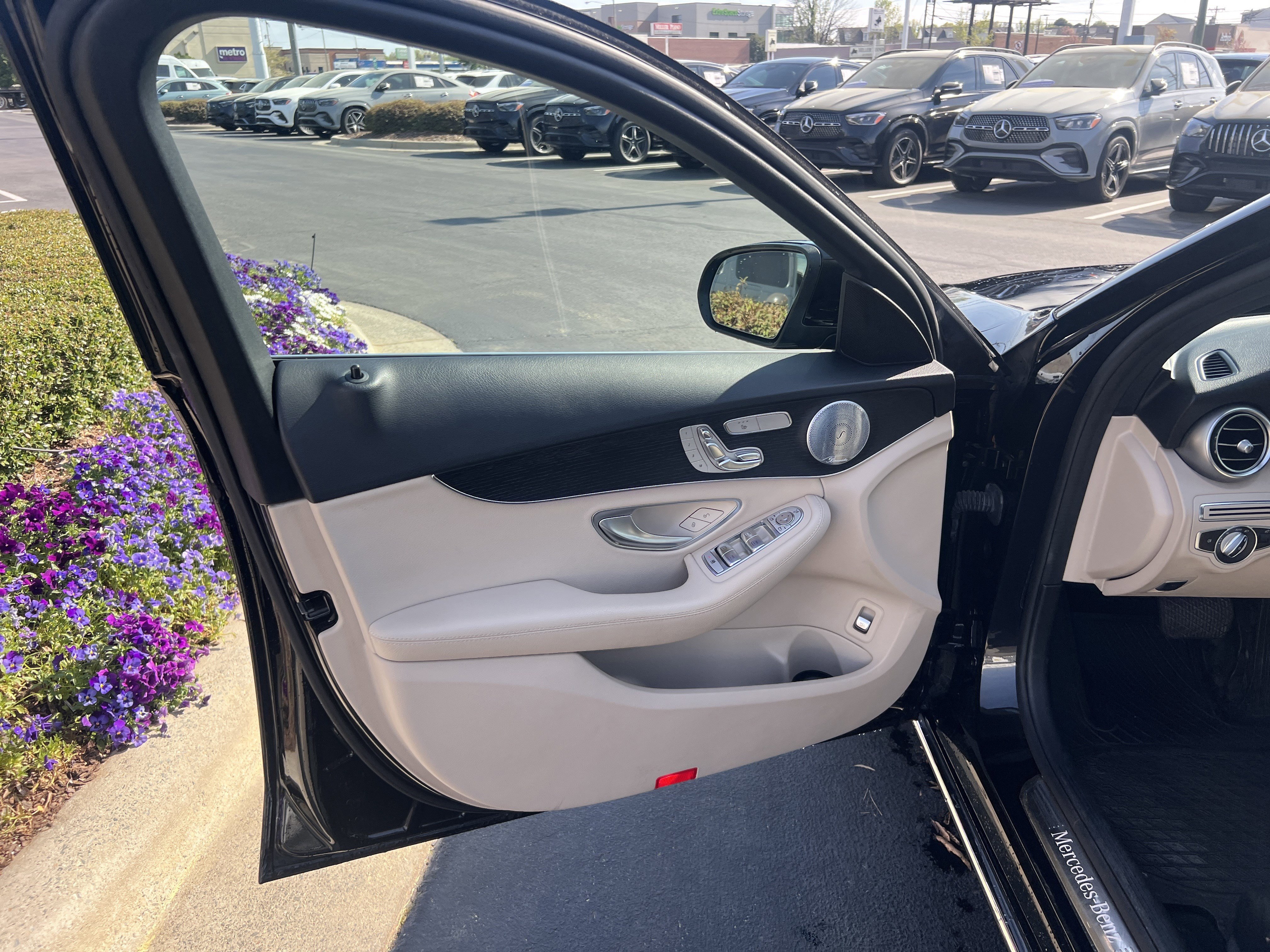 Certified 2021 Mercedes-Benz C 300 4MATIC Sedan image 14