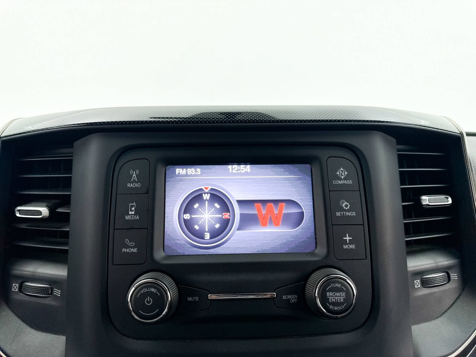 Used 2020 RAM 1500 Rebel AWD/4WD image 19