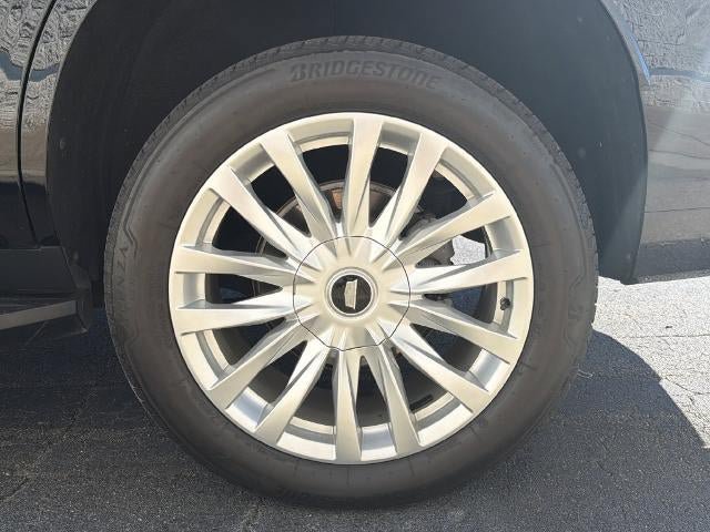 Used 2023 Cadillac Escalade Luxury RWD image 17
