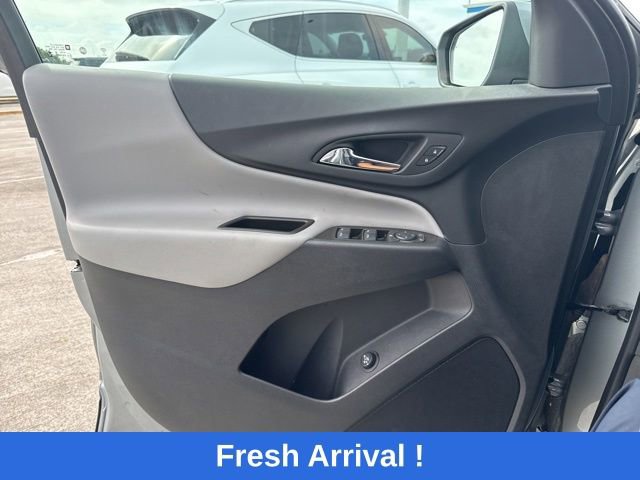 Used 2023 Chevrolet Equinox LT FWD image 11