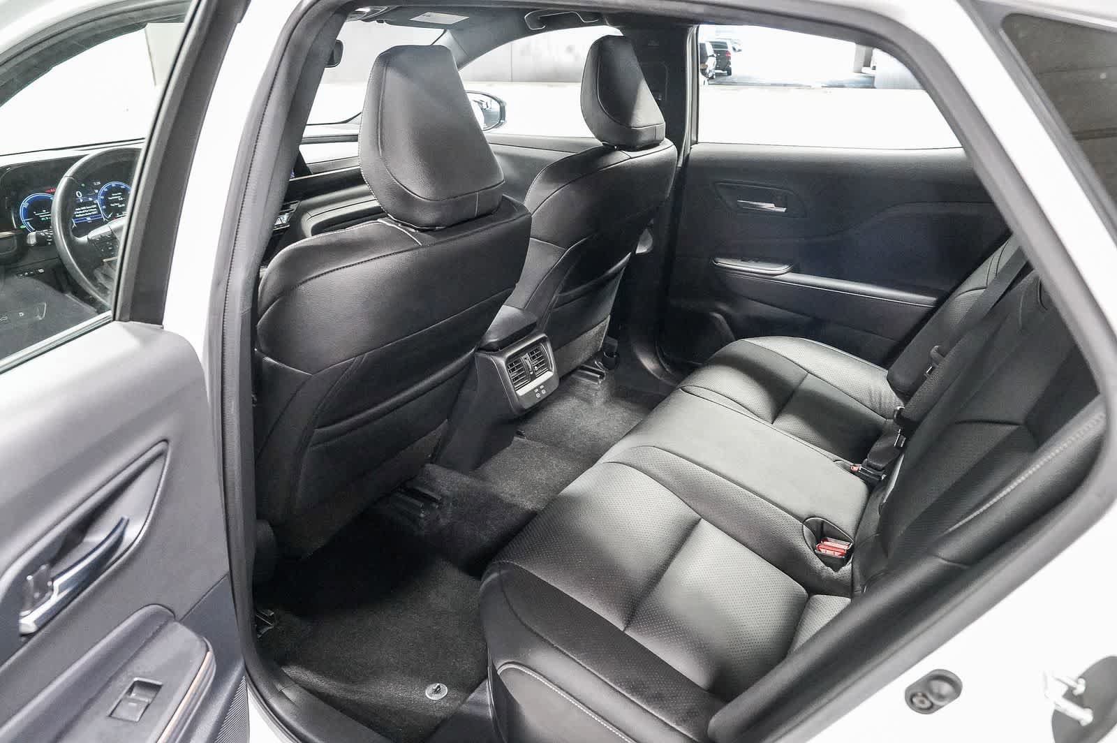 Certified 2023 Toyota Crown AWD/4WD image 19