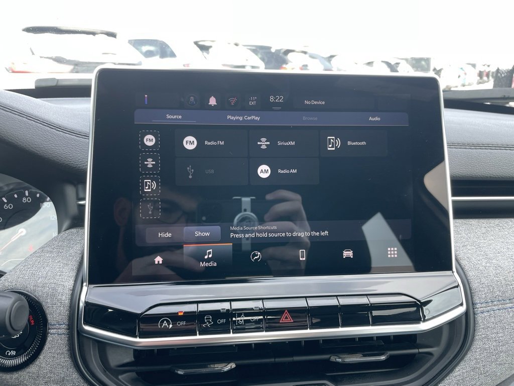 Used 2024 Jeep Compass Latitude image 15