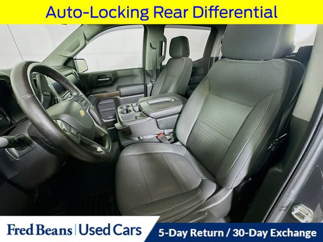 Used 2021 Chevrolet Silverado 1500 LT image 25