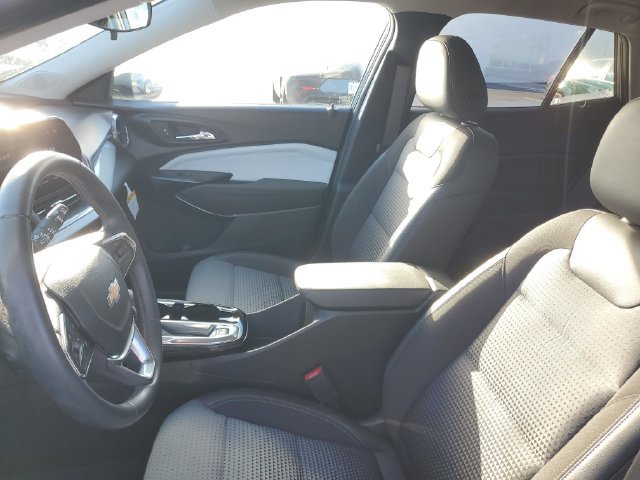 Certified 2024 Chevrolet Trax LT w/ Driver Confidence Package FWD image 16