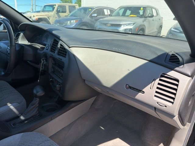 Used 2004 Chevrolet Monte Carlo SS w/ SS Sport Appearance Package FWD image 23