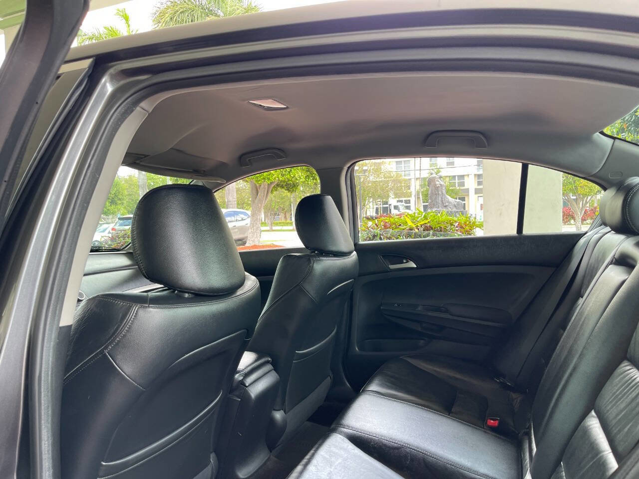 Used 2011 Honda Accord SE image 25