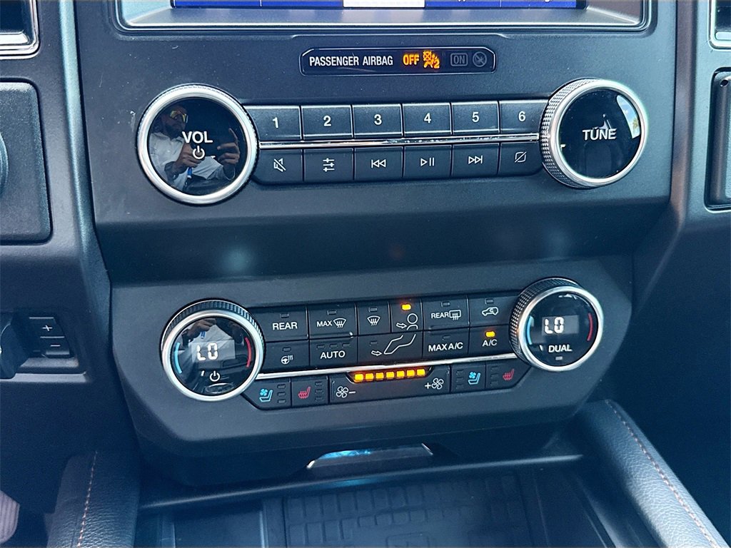 Used 2021 Ford Expedition Max King Ranch image 17