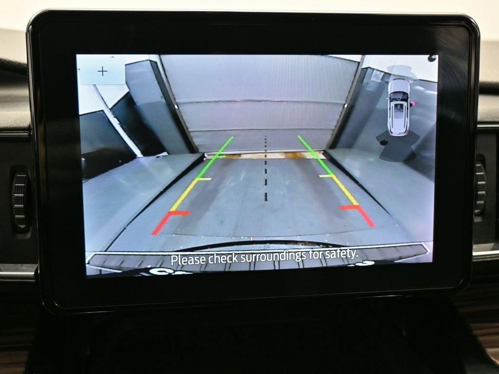 Used 2023 Ford Explorer Limited image 23