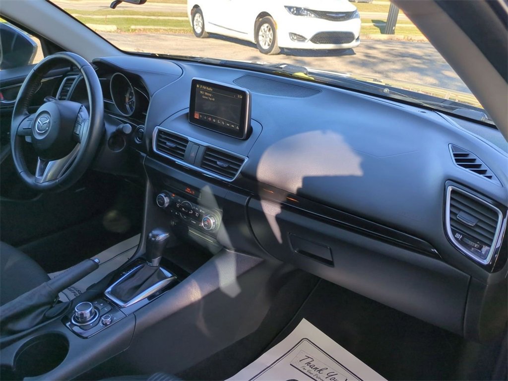 Used 2015 MAZDA MAZDA3 i Touring w/ Technology Package image 22