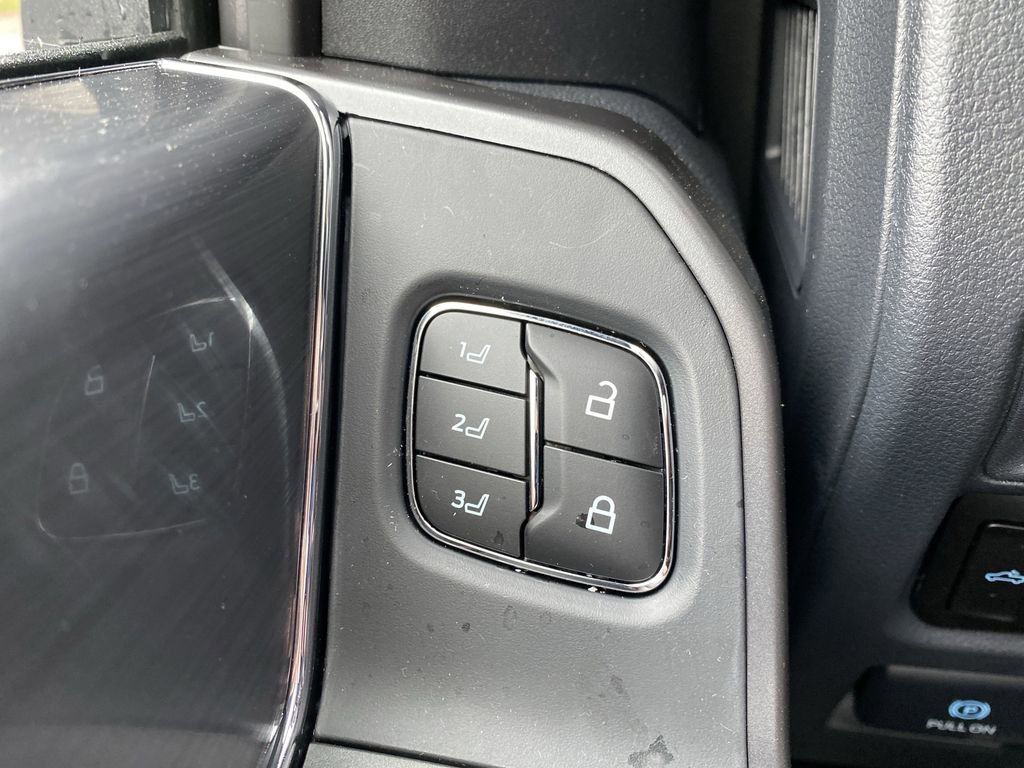 New 2025 Ford F150 Lariat image 12