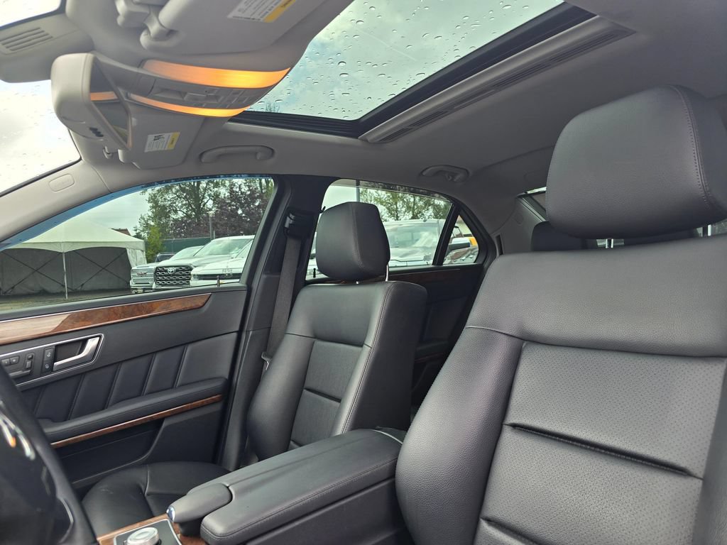 Used 2012 Mercedes-Benz E 350 Sedan image 20