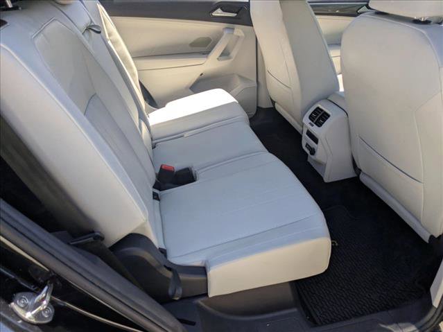 Used 2024 Volkswagen Tiguan SE R-Line FWD image 18