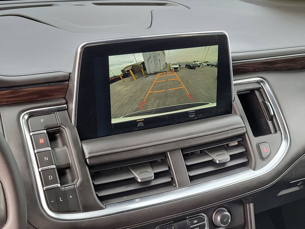 Used 2023 Chevrolet Suburban Z71 image 32