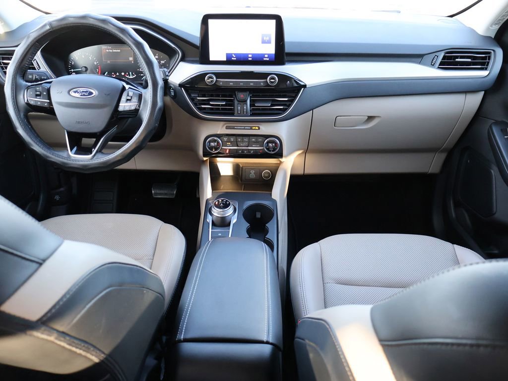 Used 2021 Ford Escape SEL image 17