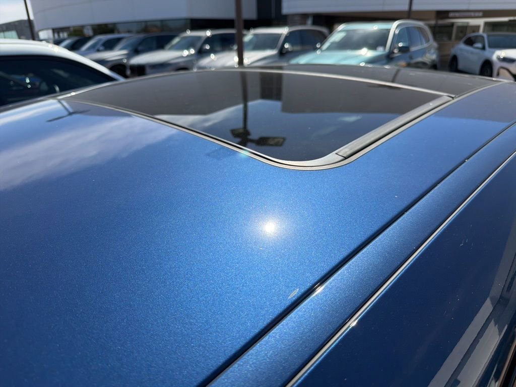 Used 2023 BMW X4 M40i w/ Premium Package image 6