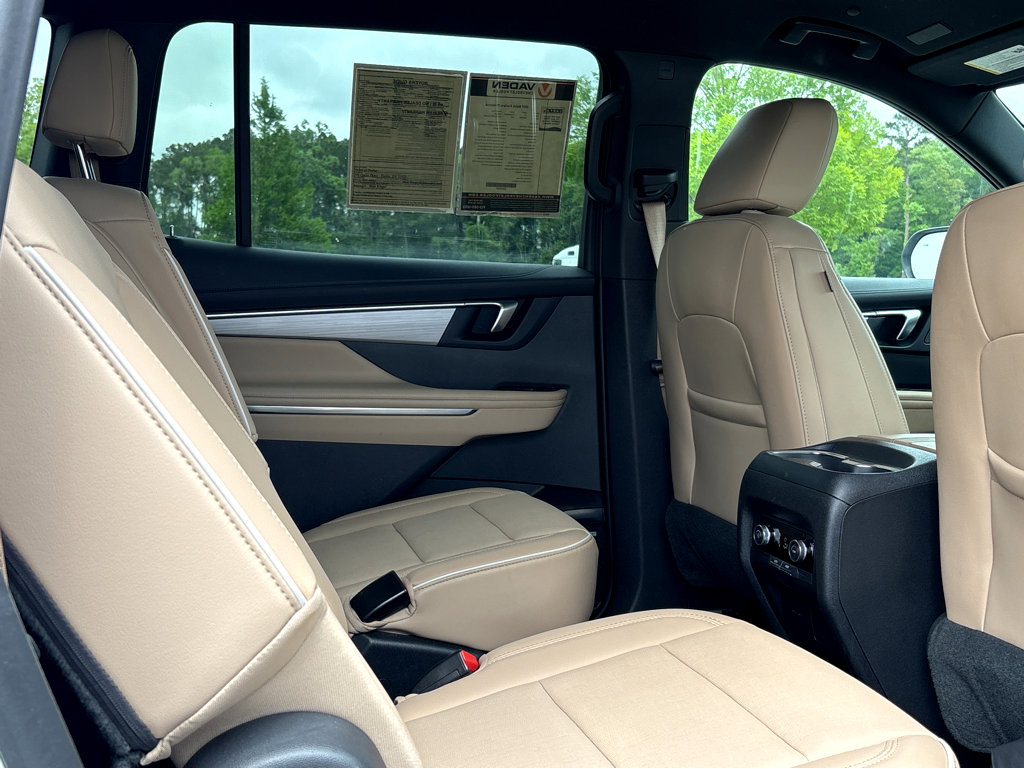 Used 2025 Buick Enclave Preferred FWD image 9