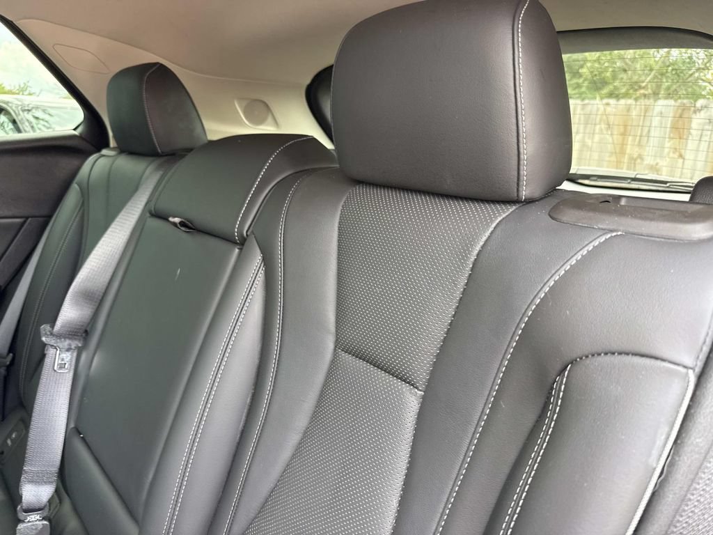 Used 2023 Buick Envision Essence FWD image 14