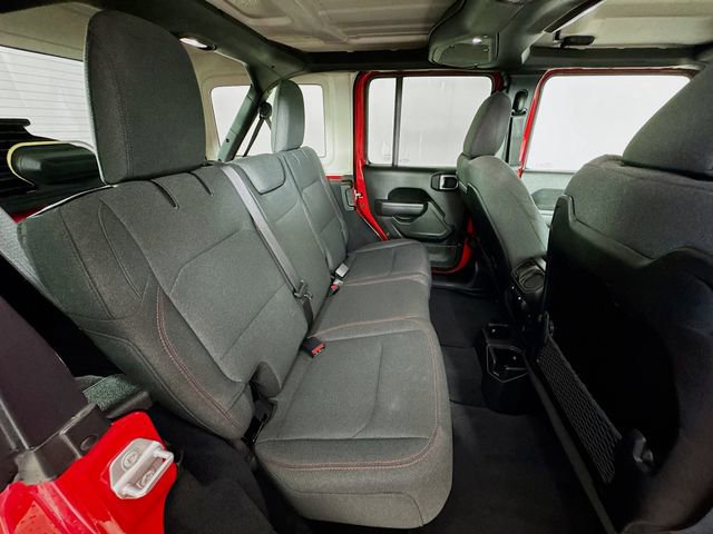 Used 2025 Jeep Wrangler Unlimited Rubicon AWD/4WD image 26