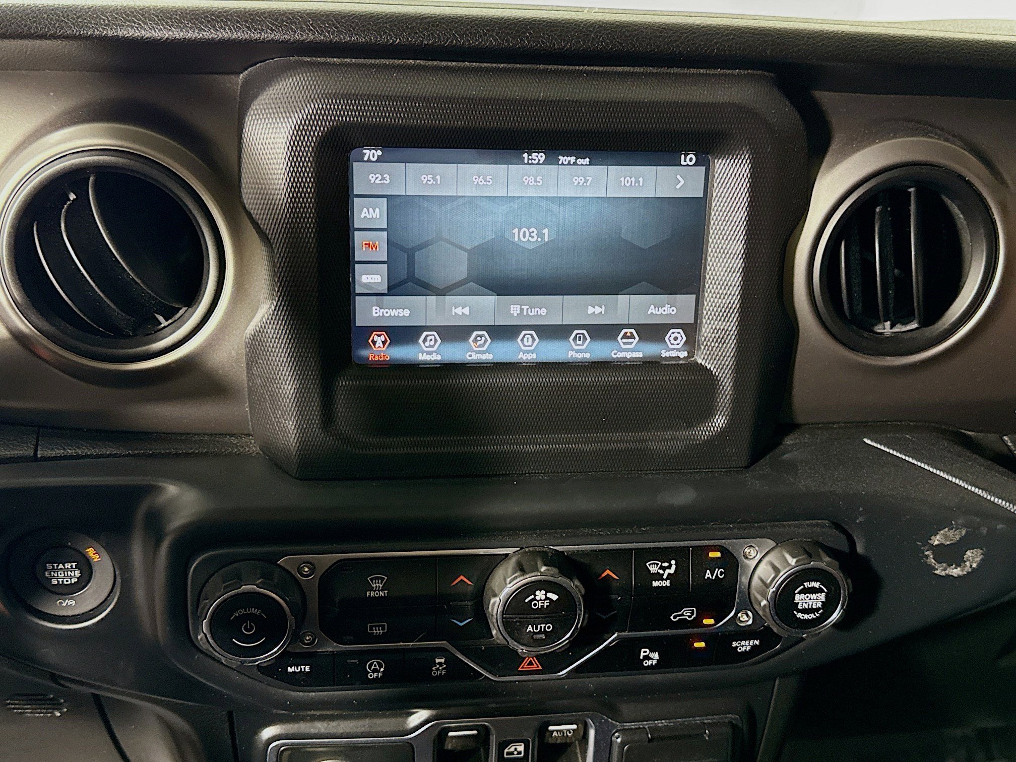 Used 2018 Jeep Wrangler Unlimited Sport S image 18