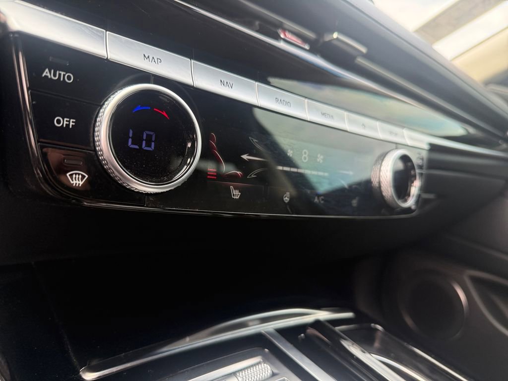 Used 2023 Genesis G80 2.5T image 25