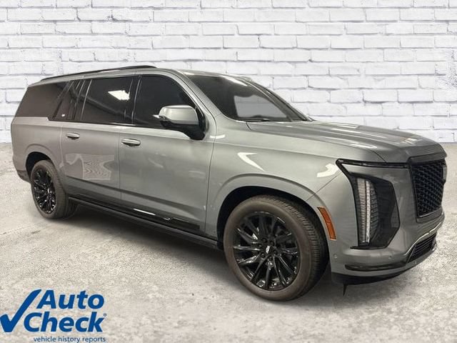 Used 2025 Cadillac Escalade ESV Sport Platinum w/ LPO, Floor Liner Package AWD/4WD image 8