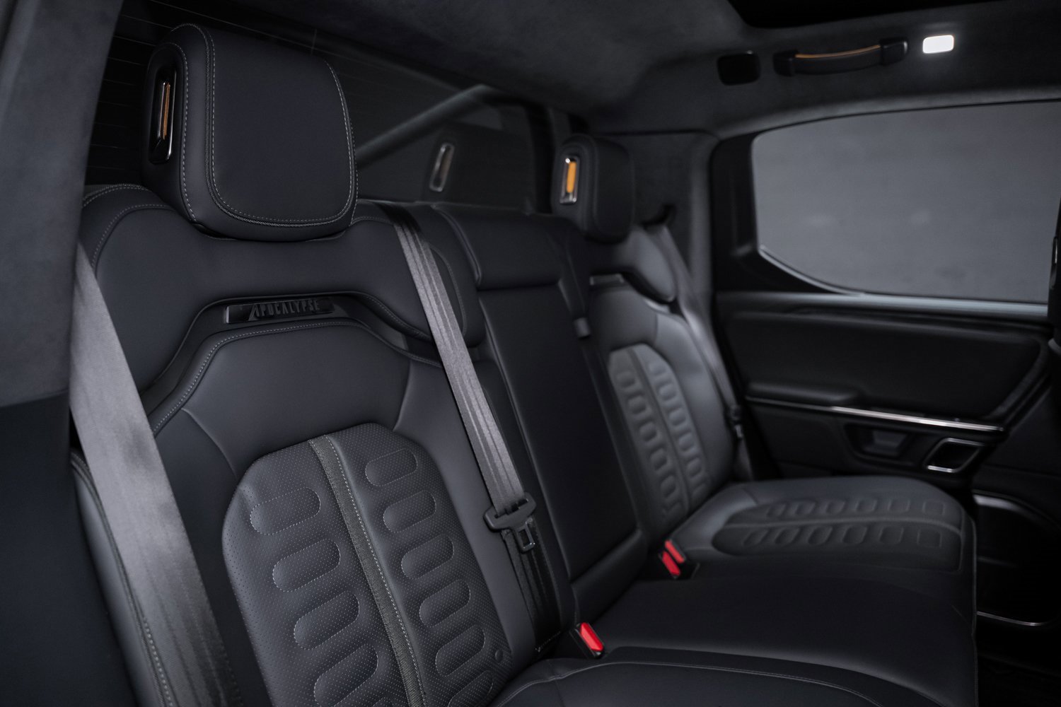 Used 2022 Rivian R1T Adventure image 58