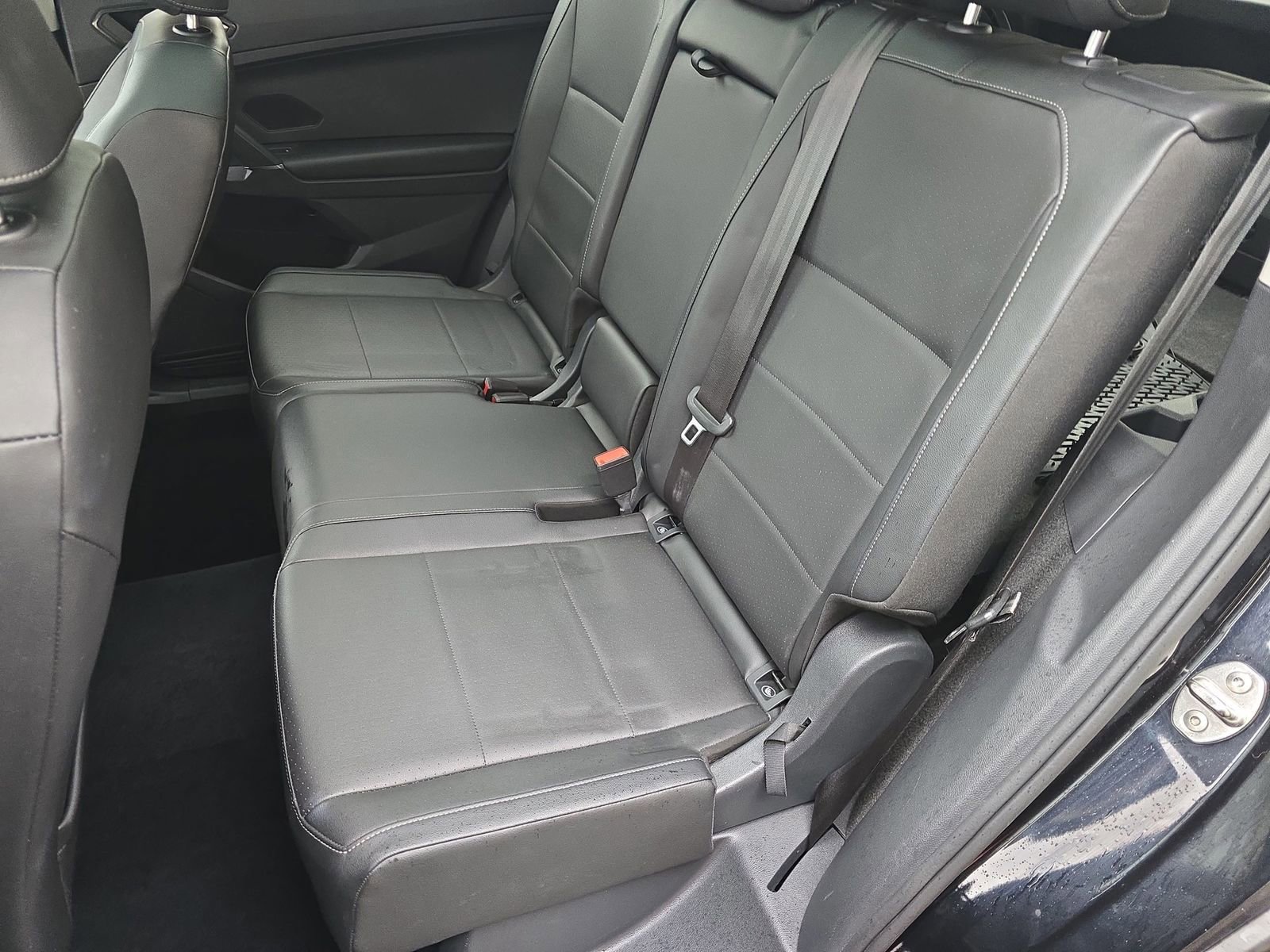 Used 2018 Volkswagen Tiguan SEL image 20