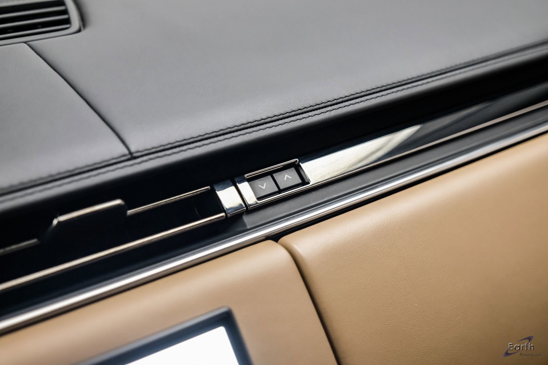 Used 2023 Land Rover Range Rover SE image 61