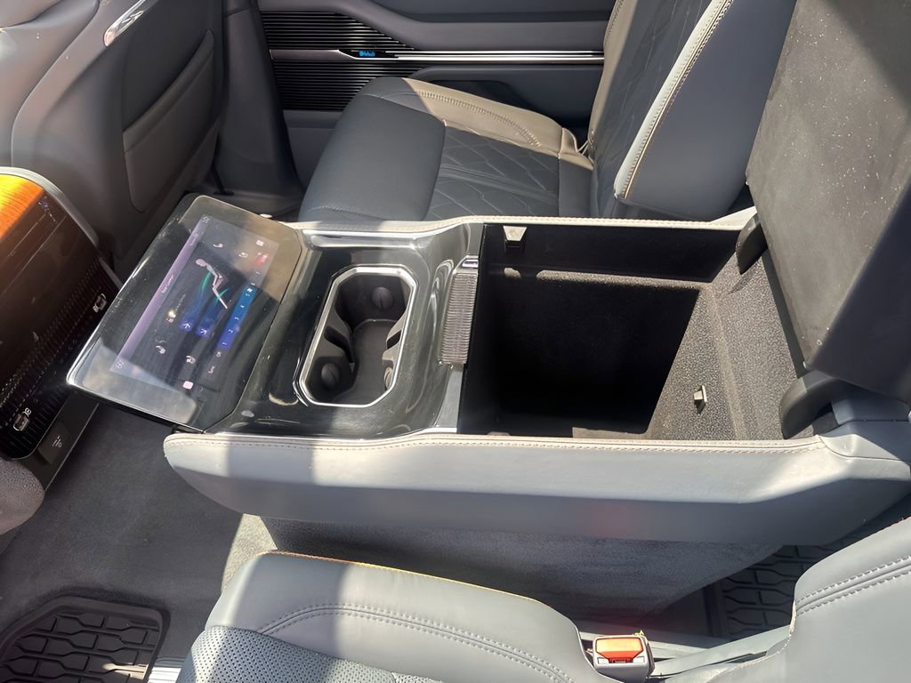 Used 2022 Jeep Grand Wagoneer Series III w/ Rear Seat Video Group 1 image 20