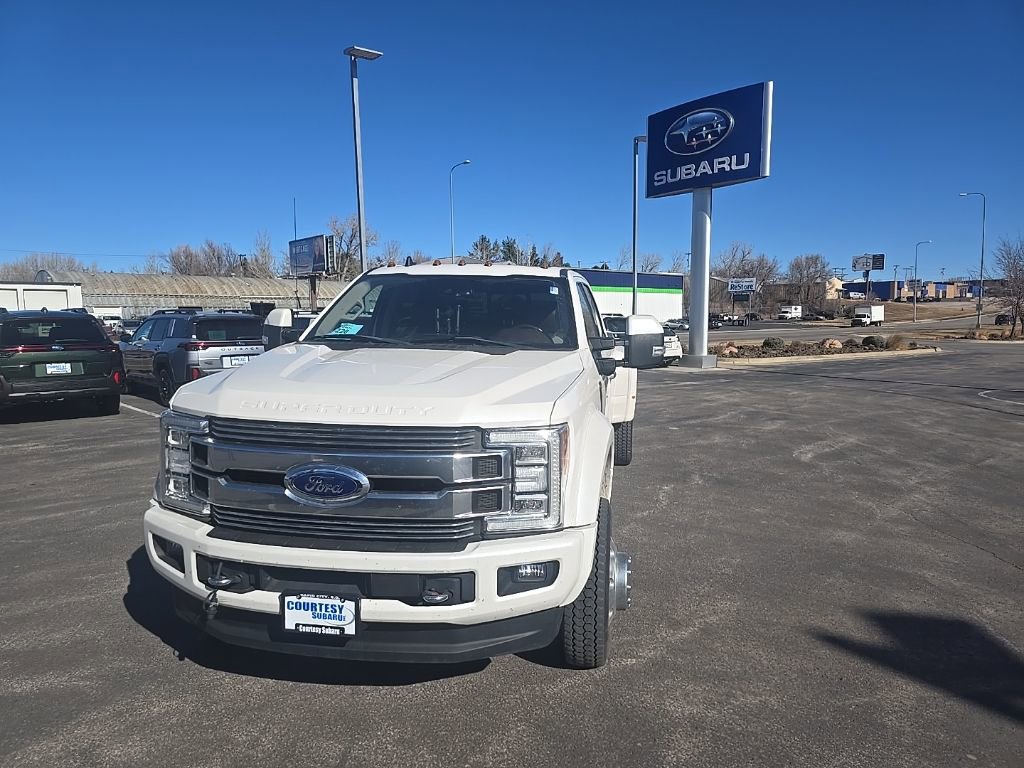 Used 2019 Ford F450 Limited image 3