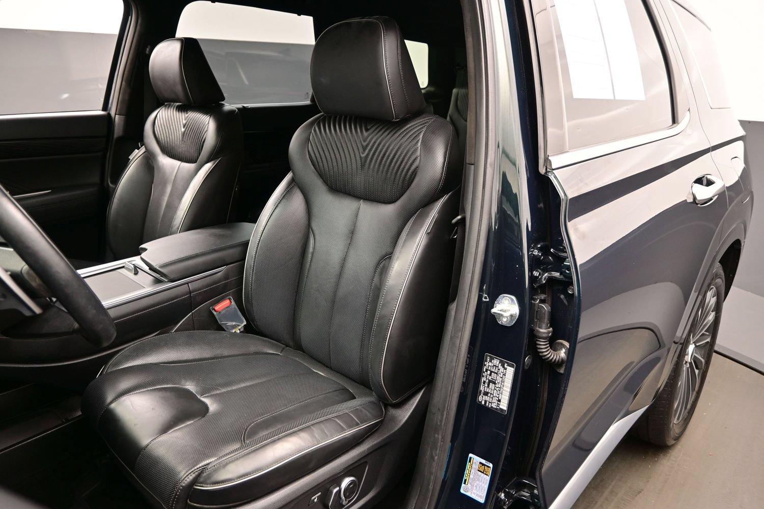 Certified 2023 Hyundai Palisade Calligraphy AWD/4WD image 12