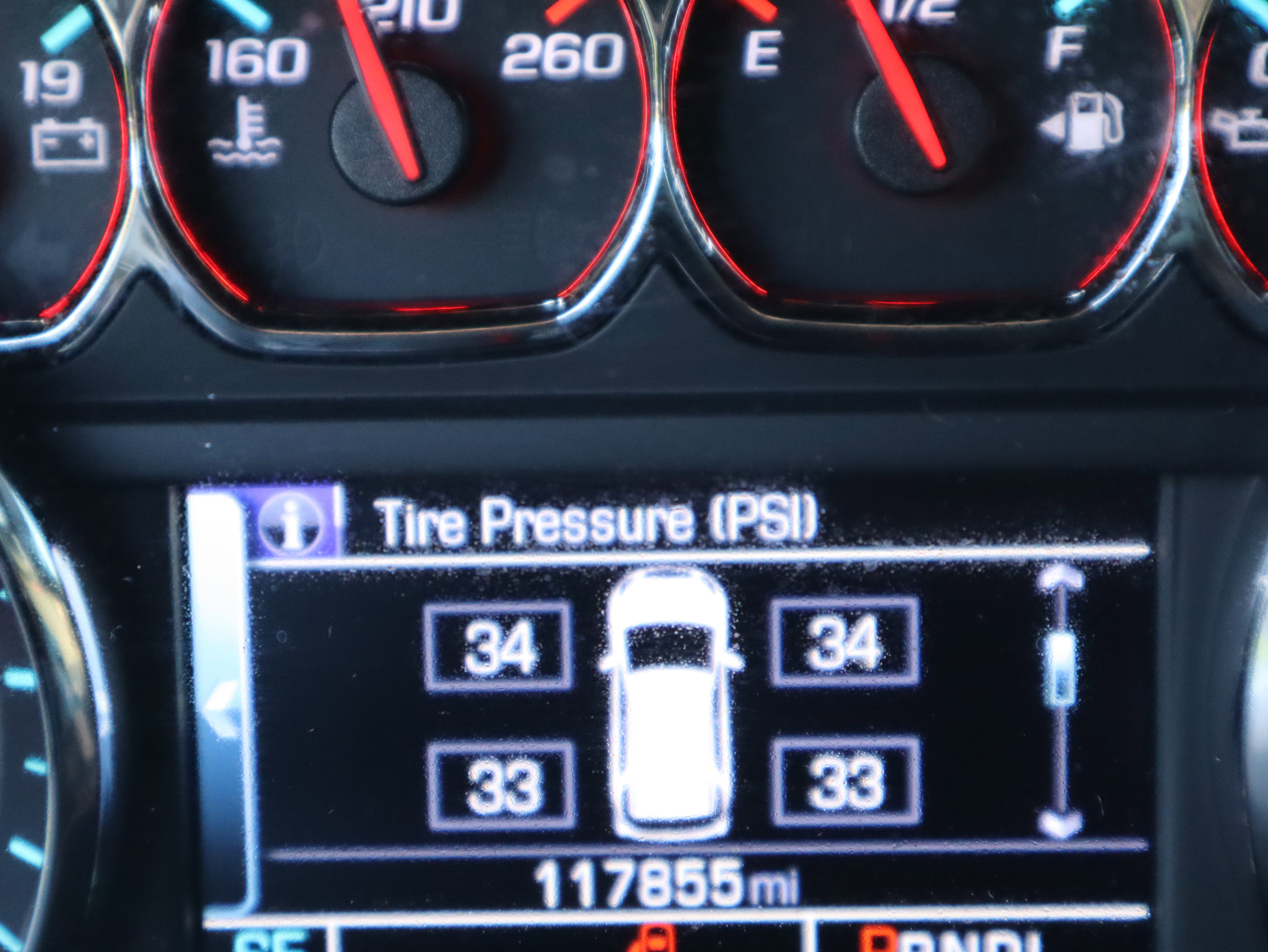 Used 2017 Chevrolet Tahoe LT RWD image 31