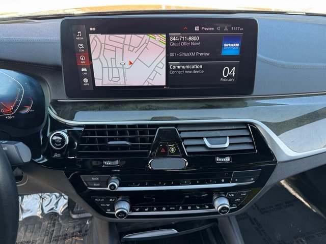 Used 2022 BMW 530i xDrive w/ Premium Package image 25