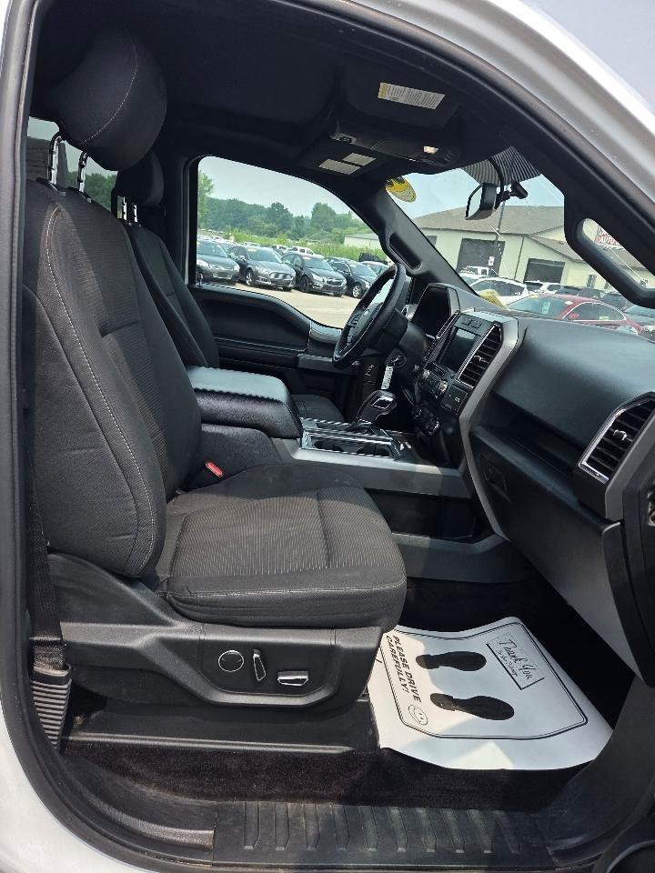 Used 2016 Ford F150 XLT w/ Equipment Group 302A Luxury image 15