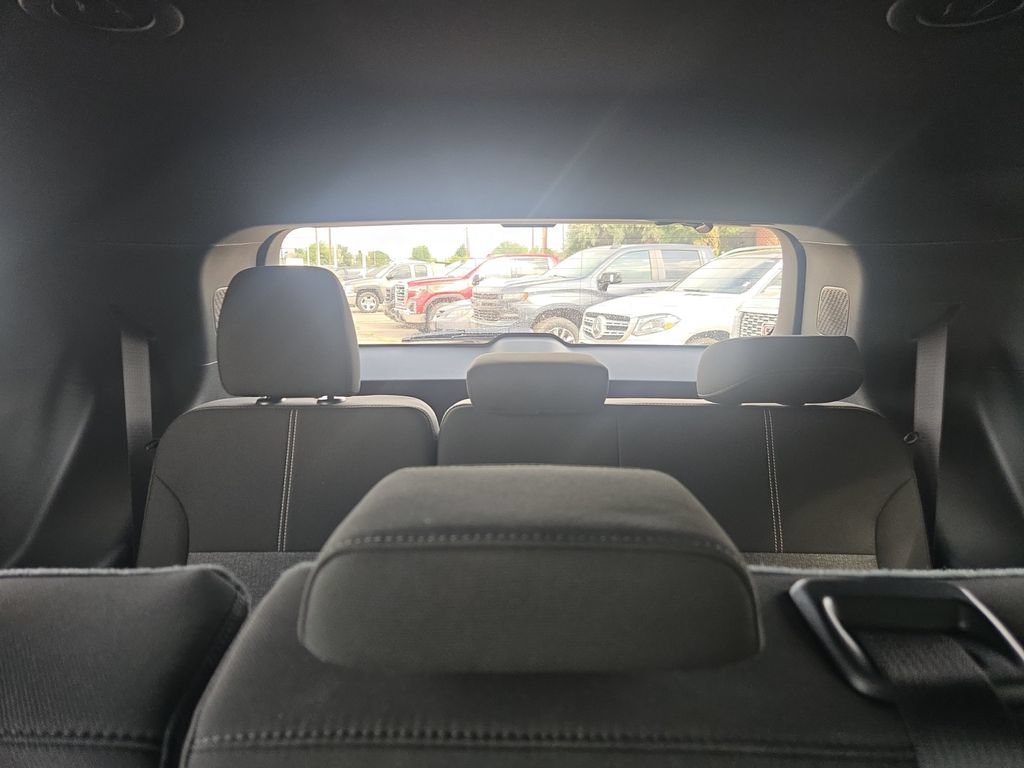 Used 2026 GMC Acadia Elevation w/ LPO, Floor Liner Package AWD/4WD image 17