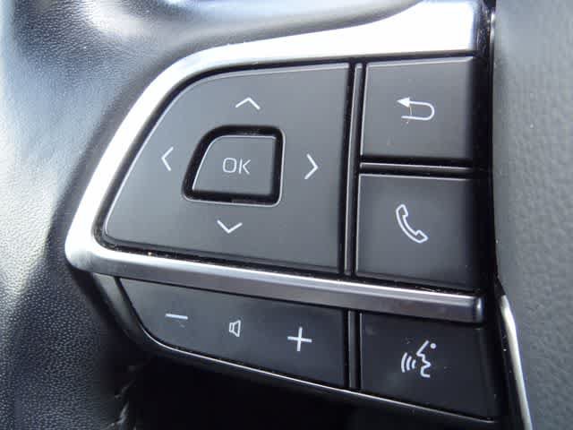 Used 2021 Toyota Highlander XSE FWD image 25