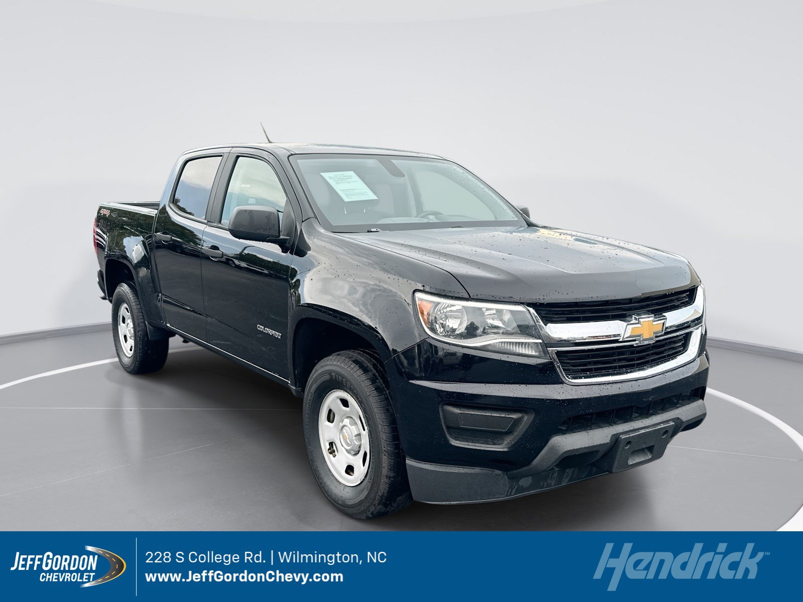 Used 2015 Chevrolet Colorado W/T w/ WT Convenience Package AWD/4WD image 1