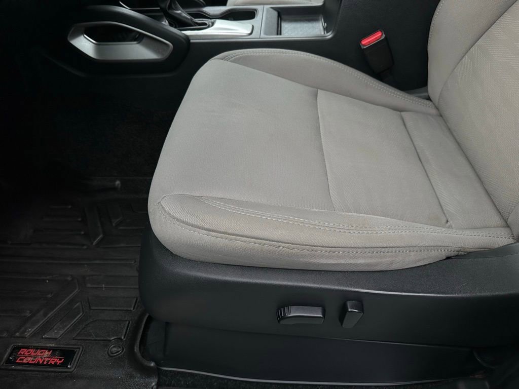 Used 2022 Nissan Frontier SV w/ Technology Package AWD/4WD image 12