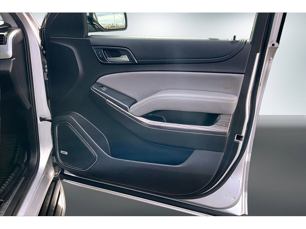 Used 2017 Chevrolet Suburban LT w/ Max Trailering Package image 24