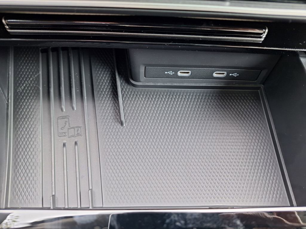 New 2026 Volkswagen Atlas SEL Premium R-Line image 17