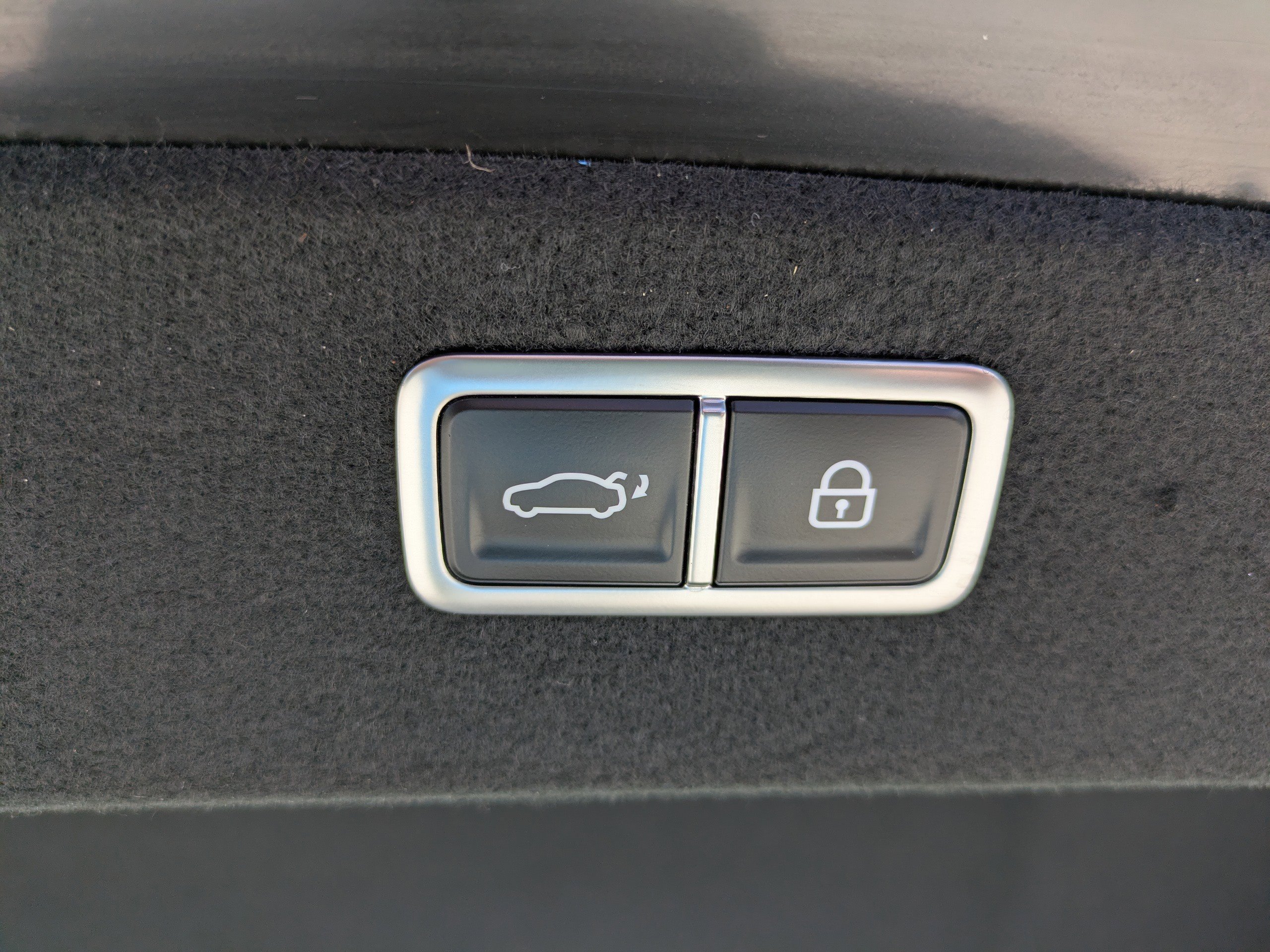 Used 2024 Genesis G80 2.5T w/ Sport Prestige Package image 18