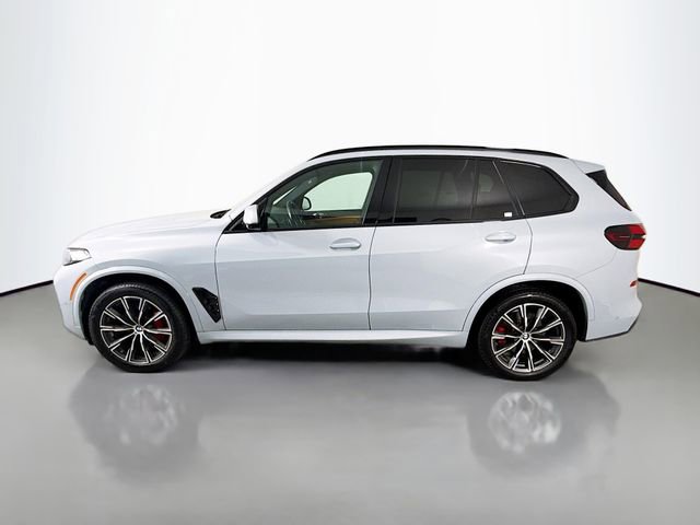 Used 2024 BMW X5 xDrive40i w/ M Sport Package AWD/4WD image 4