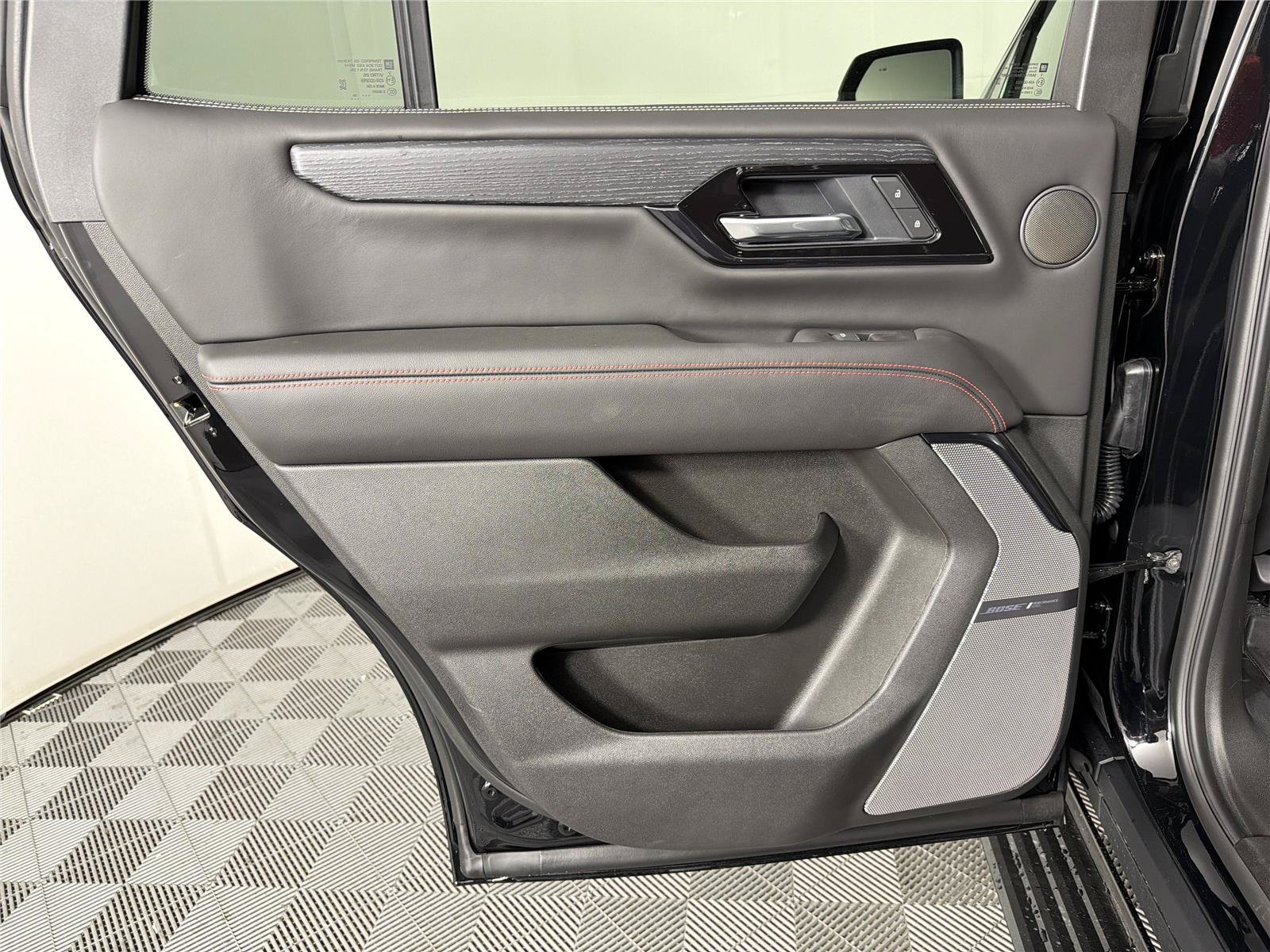 New 2026 GMC Yukon AT4 Ultimate AWD/4WD image 24