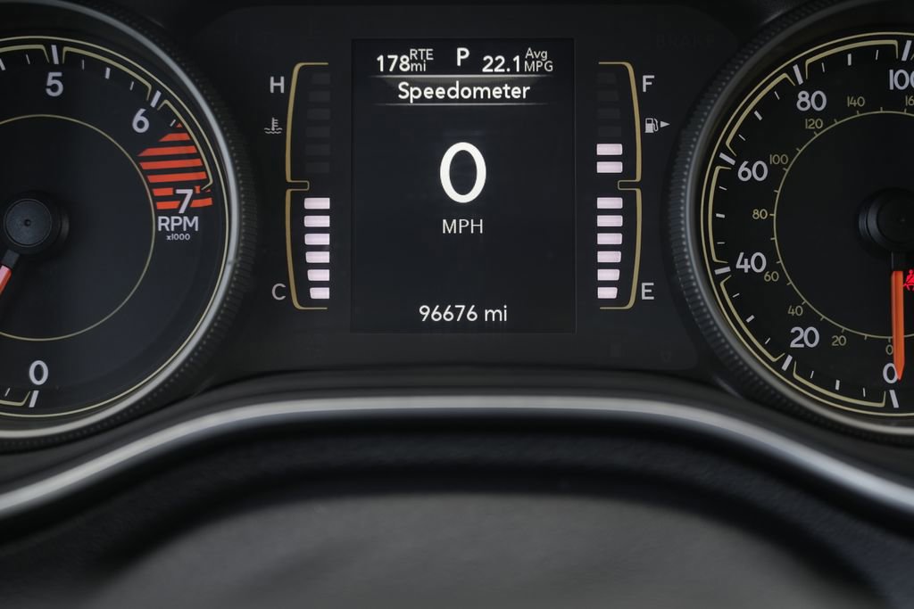 Used 2021 Jeep Cherokee Latitude Plus image 40